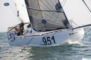 Maxi 650 01 - 951  "Williwaw" 